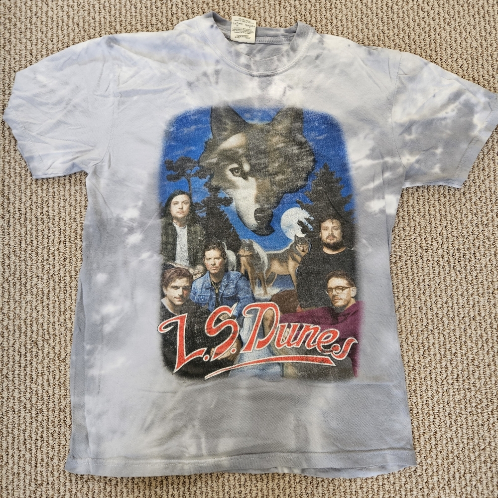 LS Dunes Wolf Band T-shirt